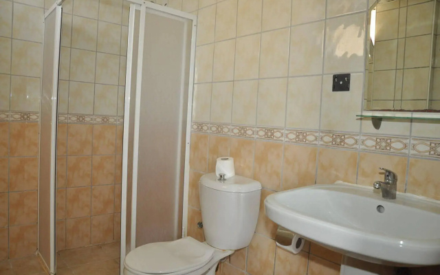 Kleopatra Alis Hotel