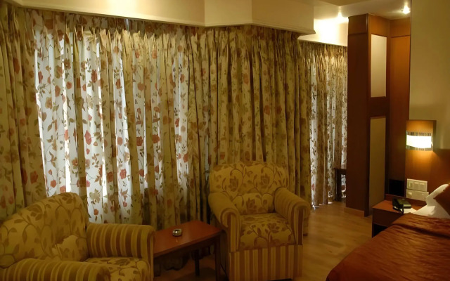 Hotel Maurya Residency