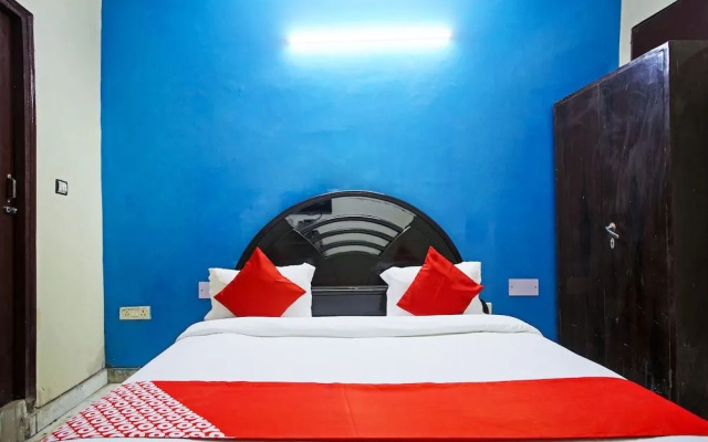 OYO 38417 Silver Villa