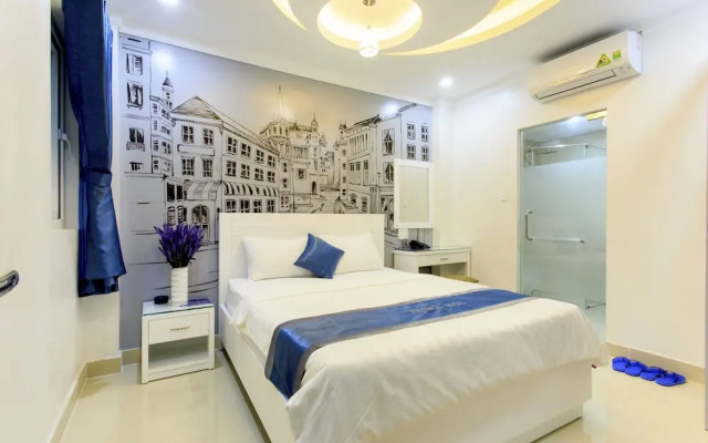 Venice Hotel