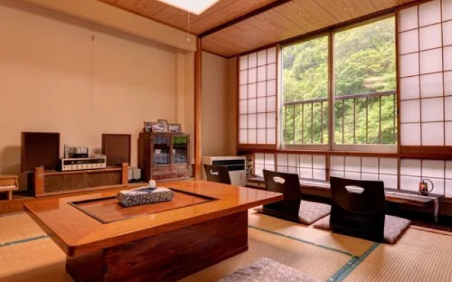 Futamata Onsen Kashiwaya Ryokan