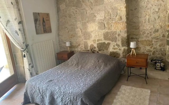 CHEZ SOPHIE -Chambres d’hotes, Gite et Gite équestre