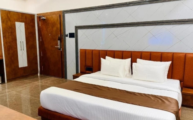 Pheonix Luxury Inn Hotel