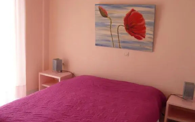 Castro Apartments