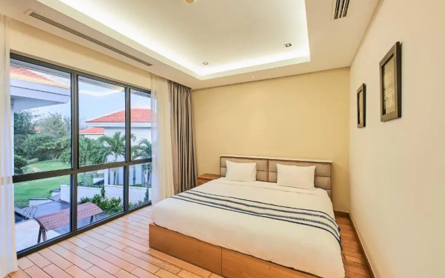 EmblemSea Luxury Villas few steps to the Danang beach