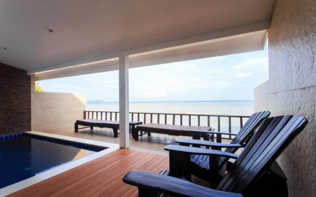 Chaweng Cove Beach Resort