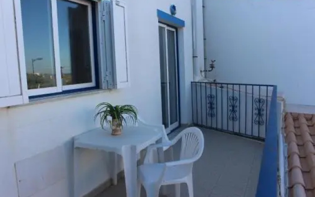 Studio In Sagres Whit Terrace 600m From The Beach