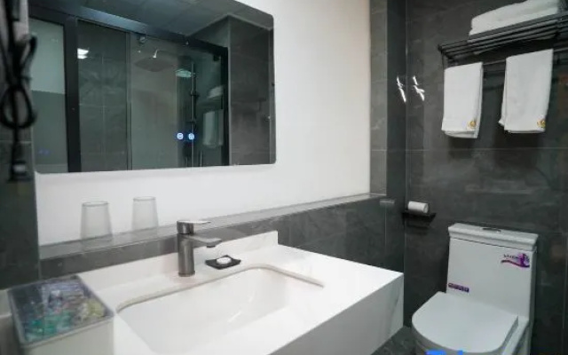 Jincheng Hotel