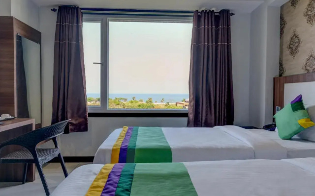 Treebo Rushi Grand, 1 km to Rushikonda Beach