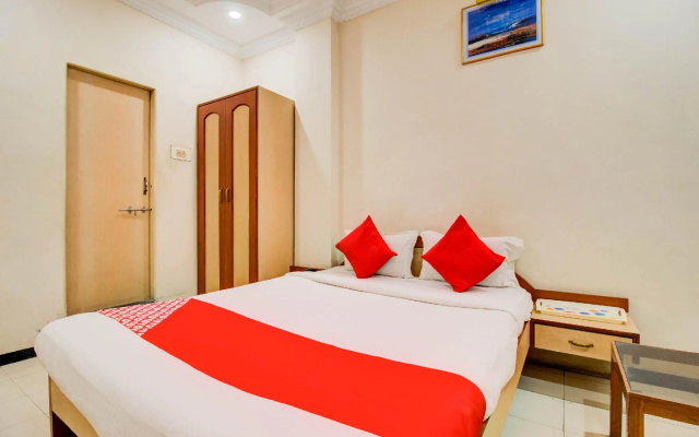 OYO 76714 Hotel Sri Jai Palace