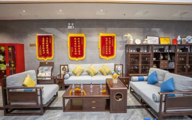 Tongyue Hotel