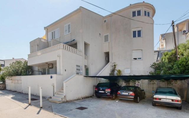 Awesome Apartment in Klek With Wifi and 2 Bedrooms