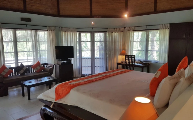 Angel Island Eco Resort
