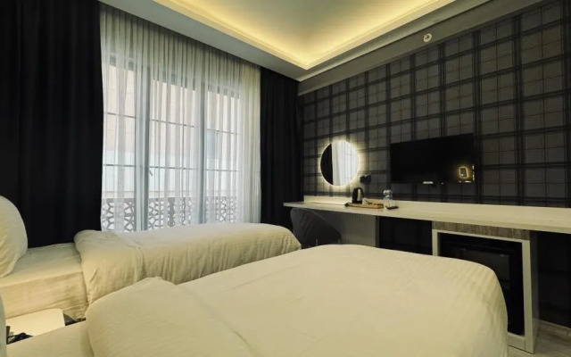 El Baboos Hotel