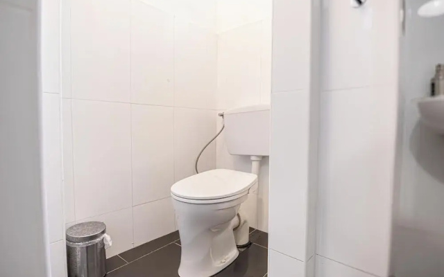 Cozy 4BR Apt Garden Close to Danube