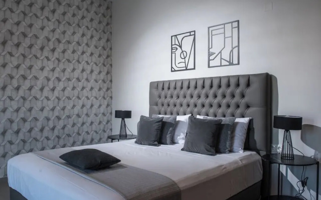 Loggia Suites