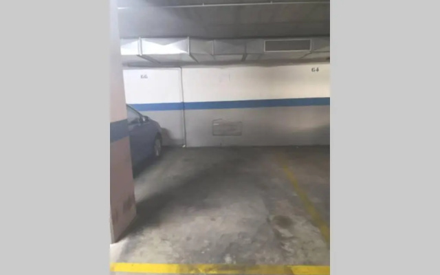 confortable y luminoso piso 5 camas, parking gratis
