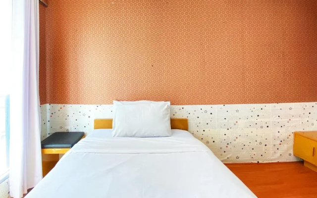 Cozy Studio At Grand Asia Afrika Apartment
