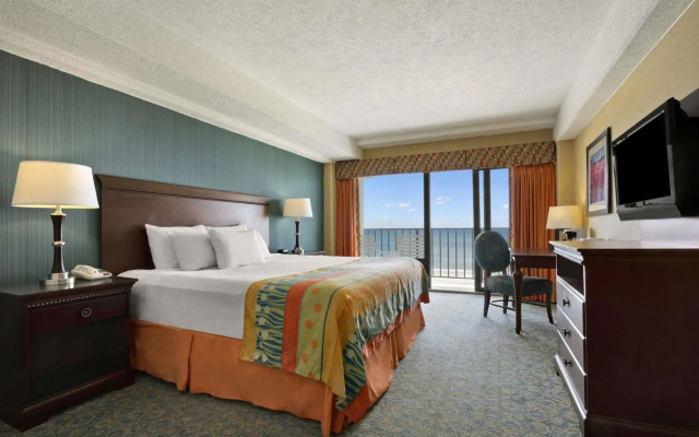 DoubleTree by Hilton Virginia Beach Oceanfront South