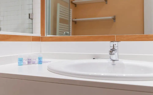 Offer Luxury Apartment Madrid