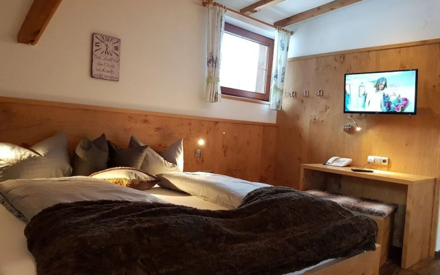 Alpenhotel Tyrol