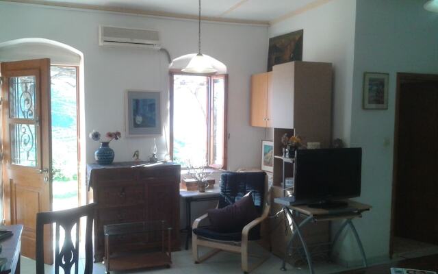 Falasarna Lardas House
