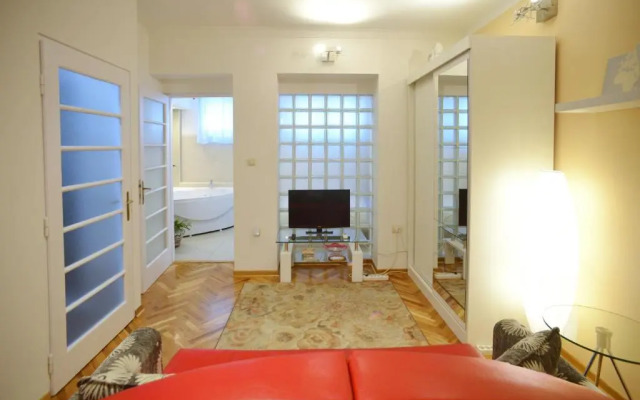 Apartment Hermes
