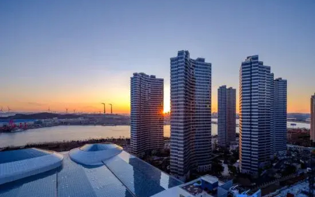 Sihe Boutique Apartment (Dalian Shibeiwan Water Park)