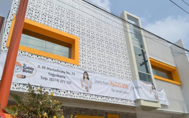 Family Budget Hotels F77 In Yogyakarta Indonesia From 22 Photos