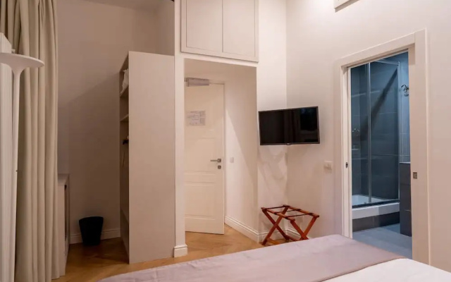 EBL Luxury Home