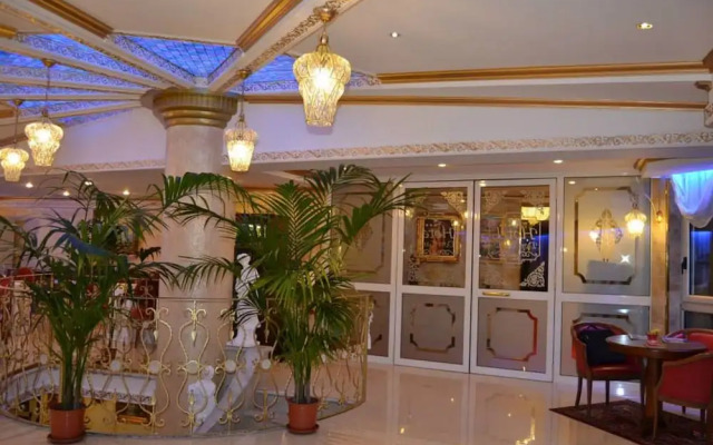 Hotel Don Carlo 4S