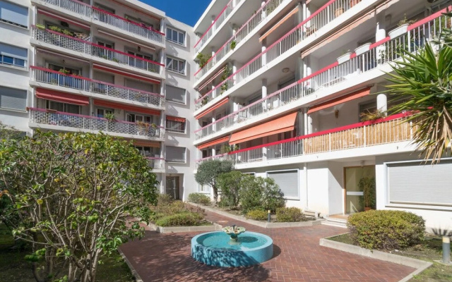Three-roomed With Terrace & Garage - 7th Heart