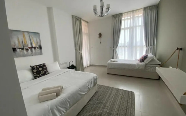 Refined Classy 3 Bedroom Apartment in Jumeirah