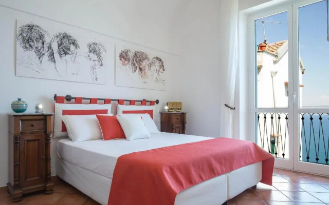Starhost - CASA BETTINA