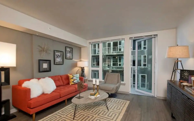 NW DC Luxury Apts