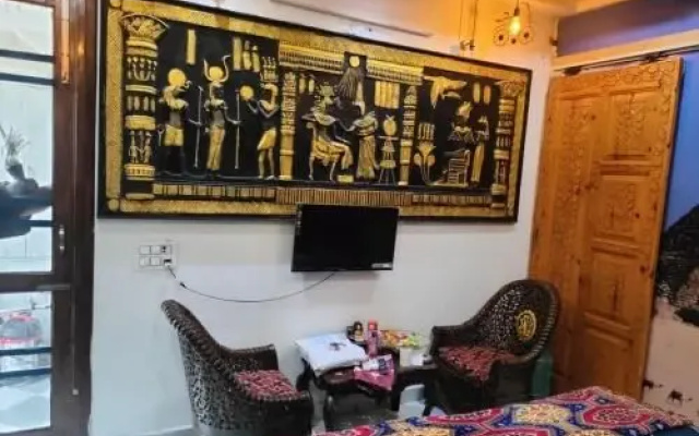 Urban Homestay-Boys Only