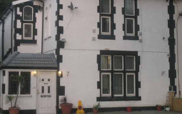 The Firs Lodge