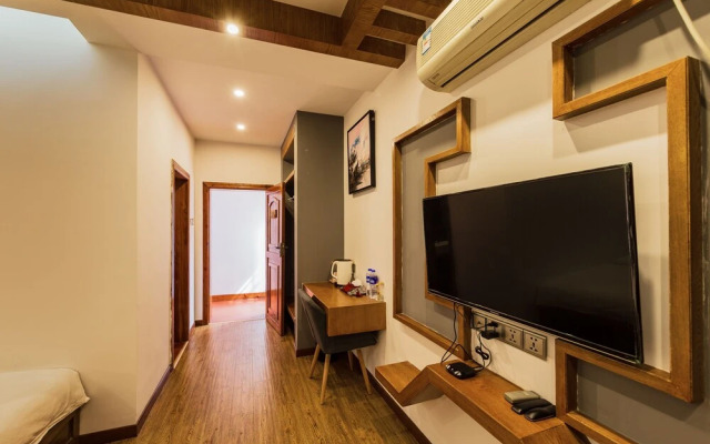 T&E’ Home