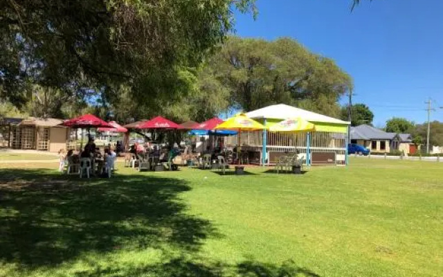 Perth Lakeside Lodge