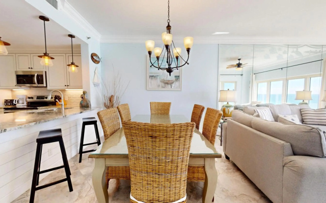 Beach Manor 0709