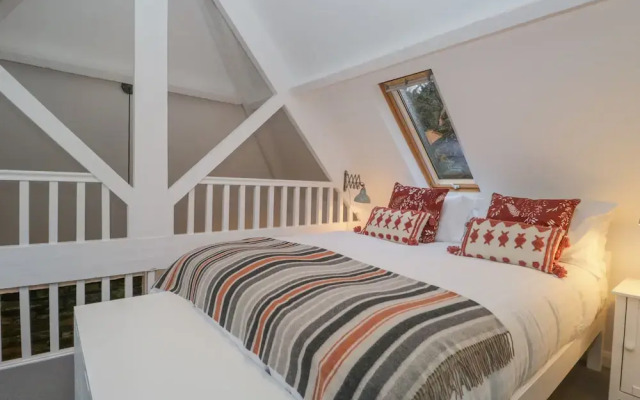 Moorhurst Cottage