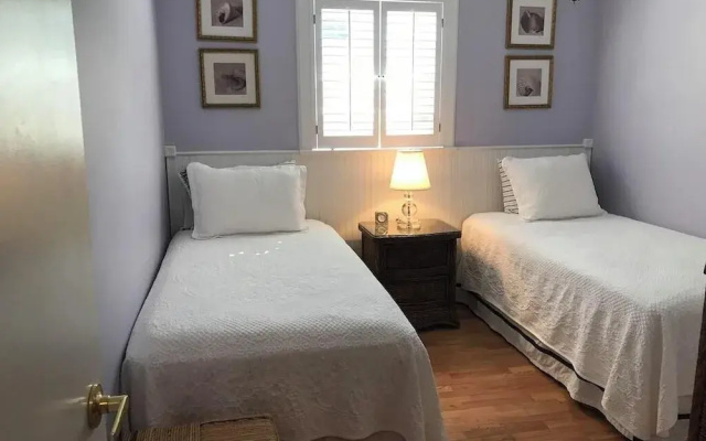 Henlopen Avenue 64