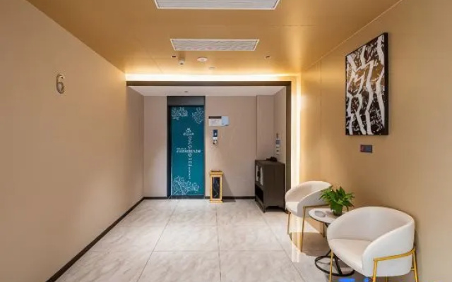Magnotel Business Hotel (Shijiazhuang Railway Station Shida Hongqi Campus)