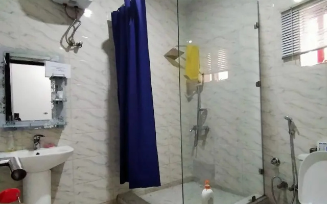 Mozini Homes