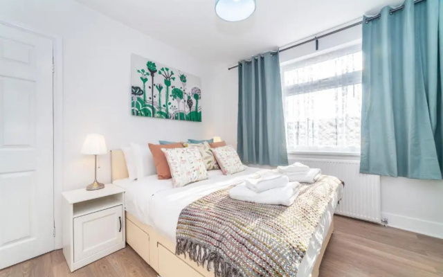 Autonomous 2 BDR apartment with Garden and Parking