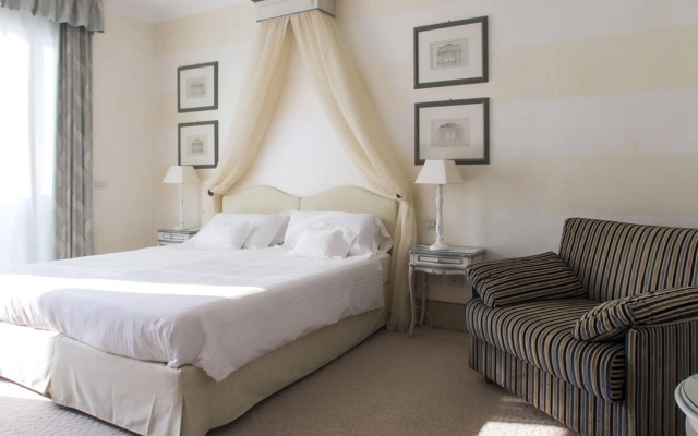 Hotel Rivalago