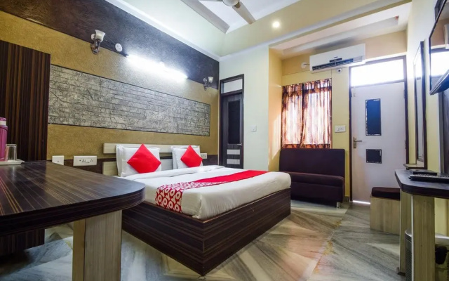 OYO 22052 Hotel Kingdom Palace