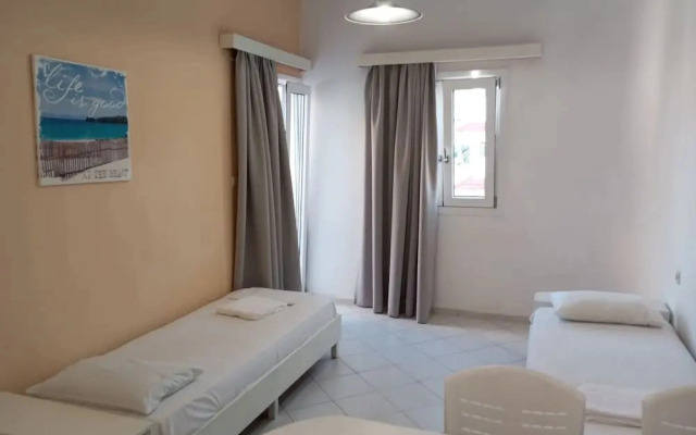 Apartment for 4 Personsn the Center