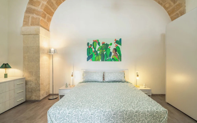 Historic Building Modern Touches - Ortigia
