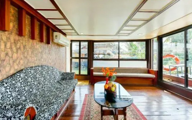 Oyo 28400 Relax In Kerala Pamba 3Bhk Sharing House